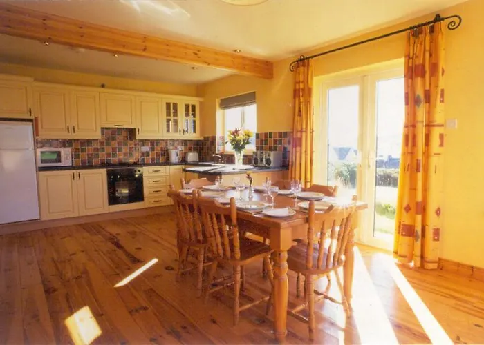 Radharc Na Mara Holiday Homes Tatil Evi *